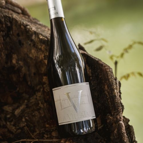 Quelles sont les caractéristiques des vins de l'AOC Minervois ?